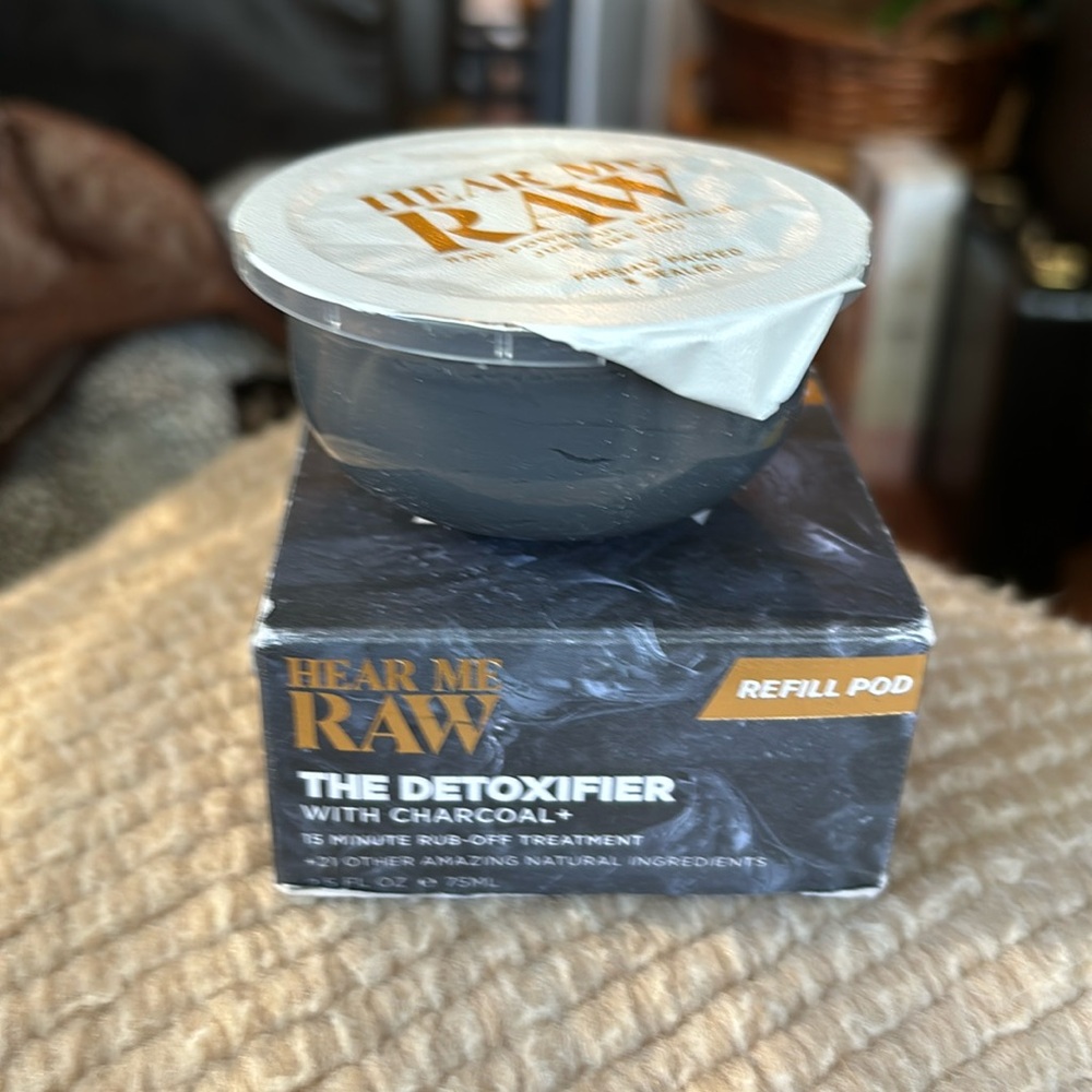 Hear Me Raw The Detoxifier With Charcoal 75ml Refill.  New In Box!